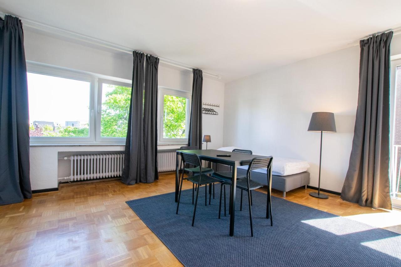 Raj Living - 1 , 3 And 4 Room Apartments - 20 Min Messe Dus & Airport Dus ميربش المظهر الخارجي الصورة