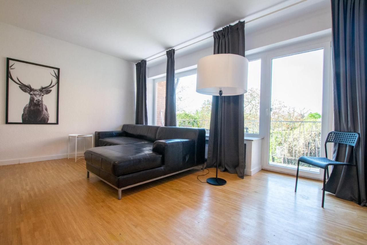 Raj Living - 1 , 3 And 4 Room Apartments - 20 Min Messe Dus & Airport Dus ميربش المظهر الخارجي الصورة
