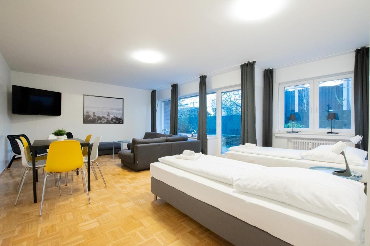 Raj Living - 1 , 3 And 4 Room Apartments - 20 Min Messe Dus & Airport Dus ميربش المظهر الخارجي الصورة