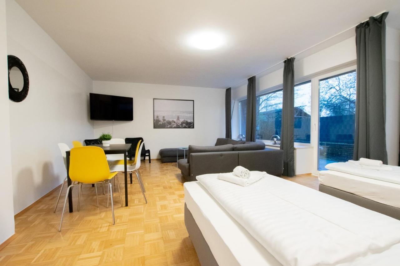 Raj Living - 1 , 3 And 4 Room Apartments - 20 Min Messe Dus & Airport Dus ميربش المظهر الخارجي الصورة