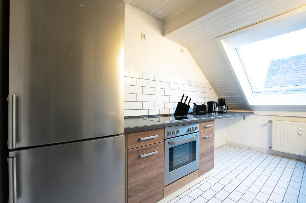 Raj Living - 1 , 3 And 4 Room Apartments - 20 Min Messe Dus & Airport Dus ميربش المظهر الخارجي الصورة