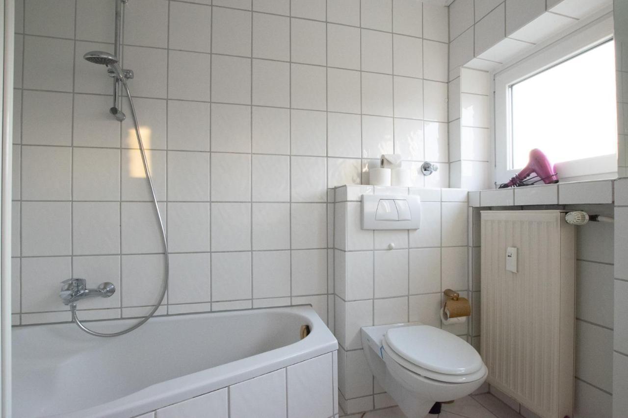 Raj Living - 1 , 3 And 4 Room Apartments - 20 Min Messe Dus & Airport Dus ميربش المظهر الخارجي الصورة