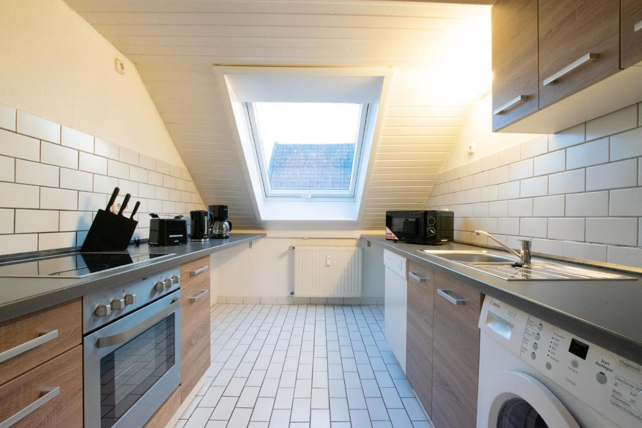 Raj Living - 1 , 3 And 4 Room Apartments - 20 Min Messe Dus & Airport Dus ميربش المظهر الخارجي الصورة
