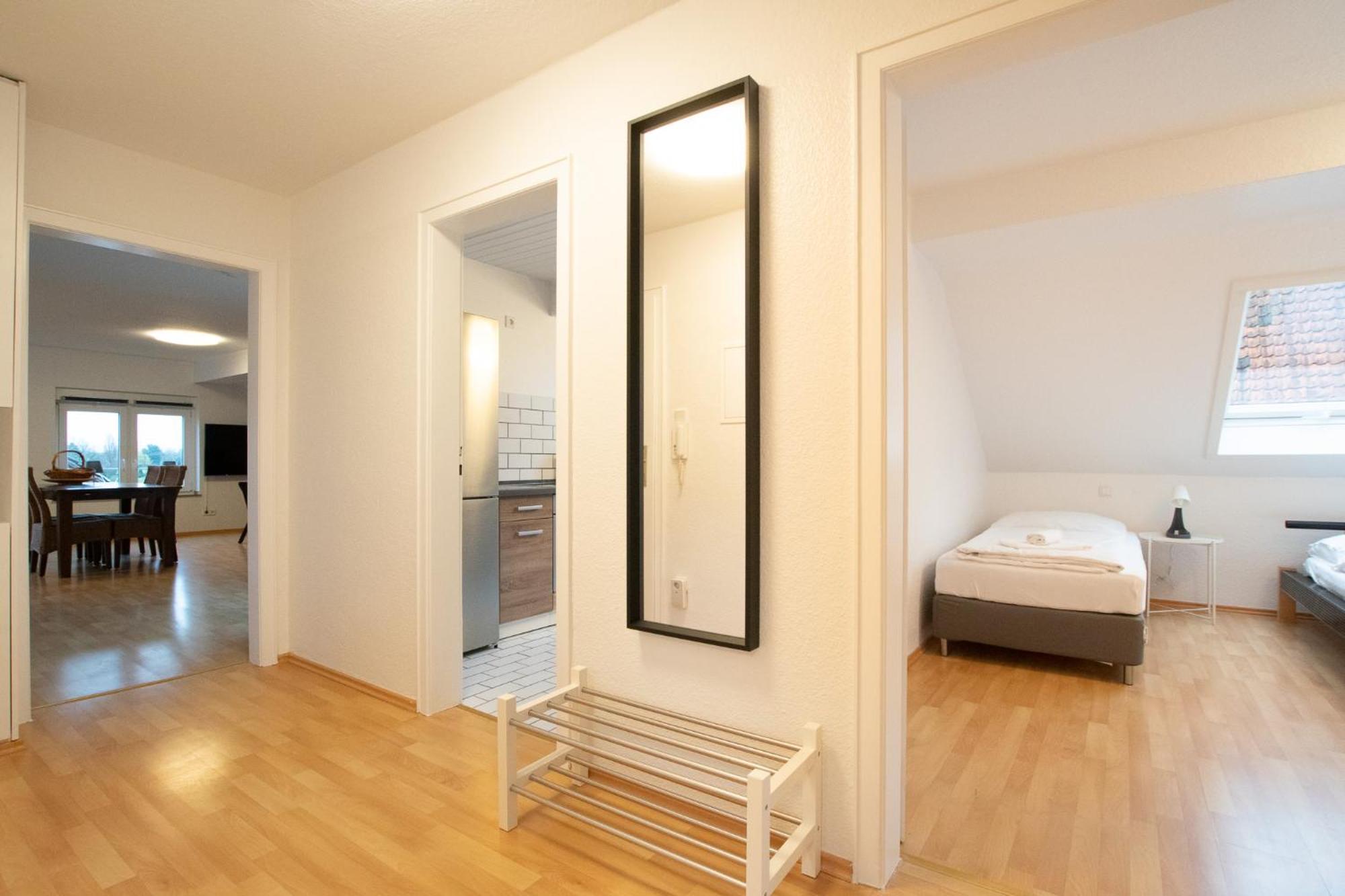 Raj Living - 1 , 3 And 4 Room Apartments - 20 Min Messe Dus & Airport Dus ميربش المظهر الخارجي الصورة